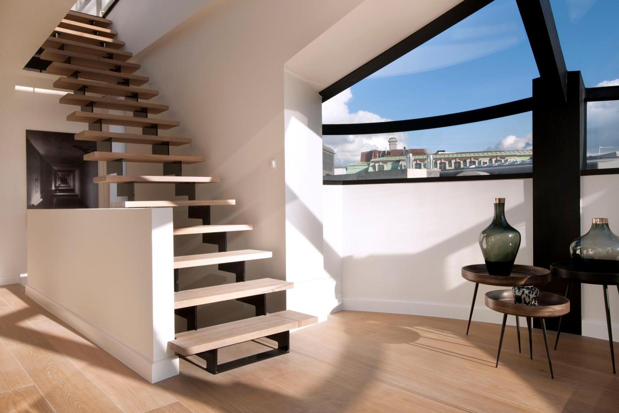 בריסל Triplex Penthouse In The City Center מראה חיצוני תמונה