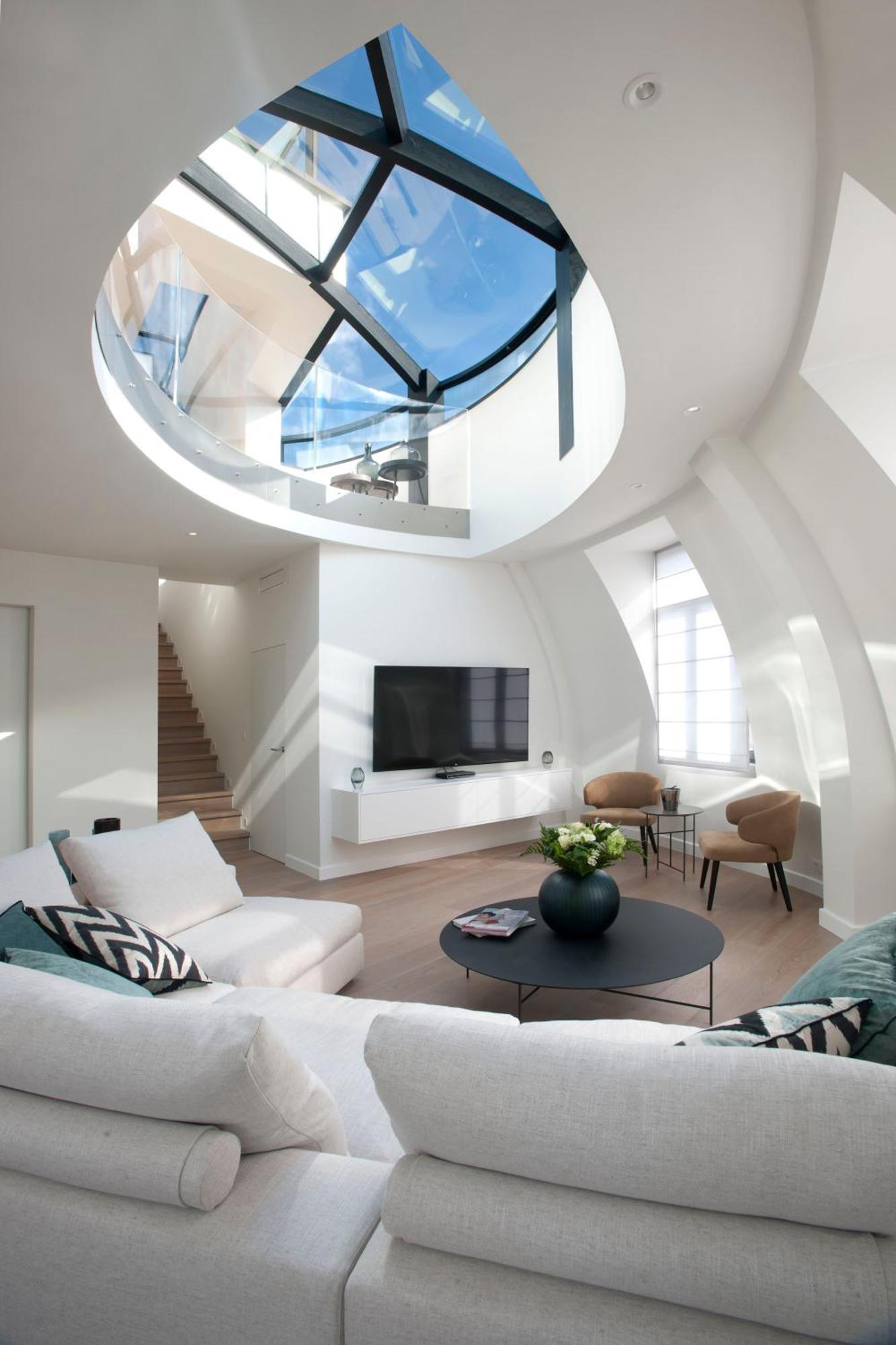 בריסל Triplex Penthouse In The City Center מראה חיצוני תמונה