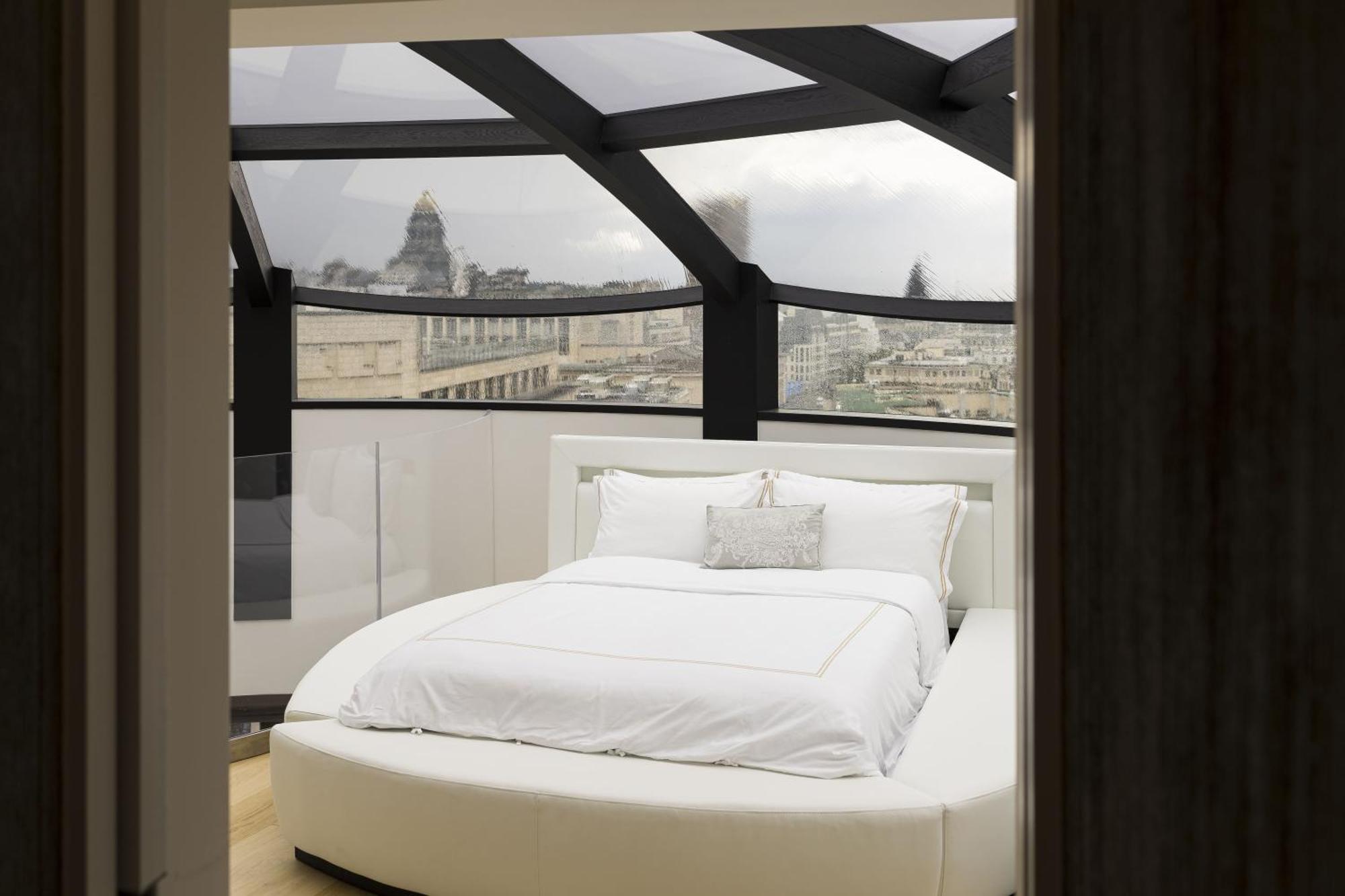 בריסל Triplex Penthouse In The City Center מראה חיצוני תמונה