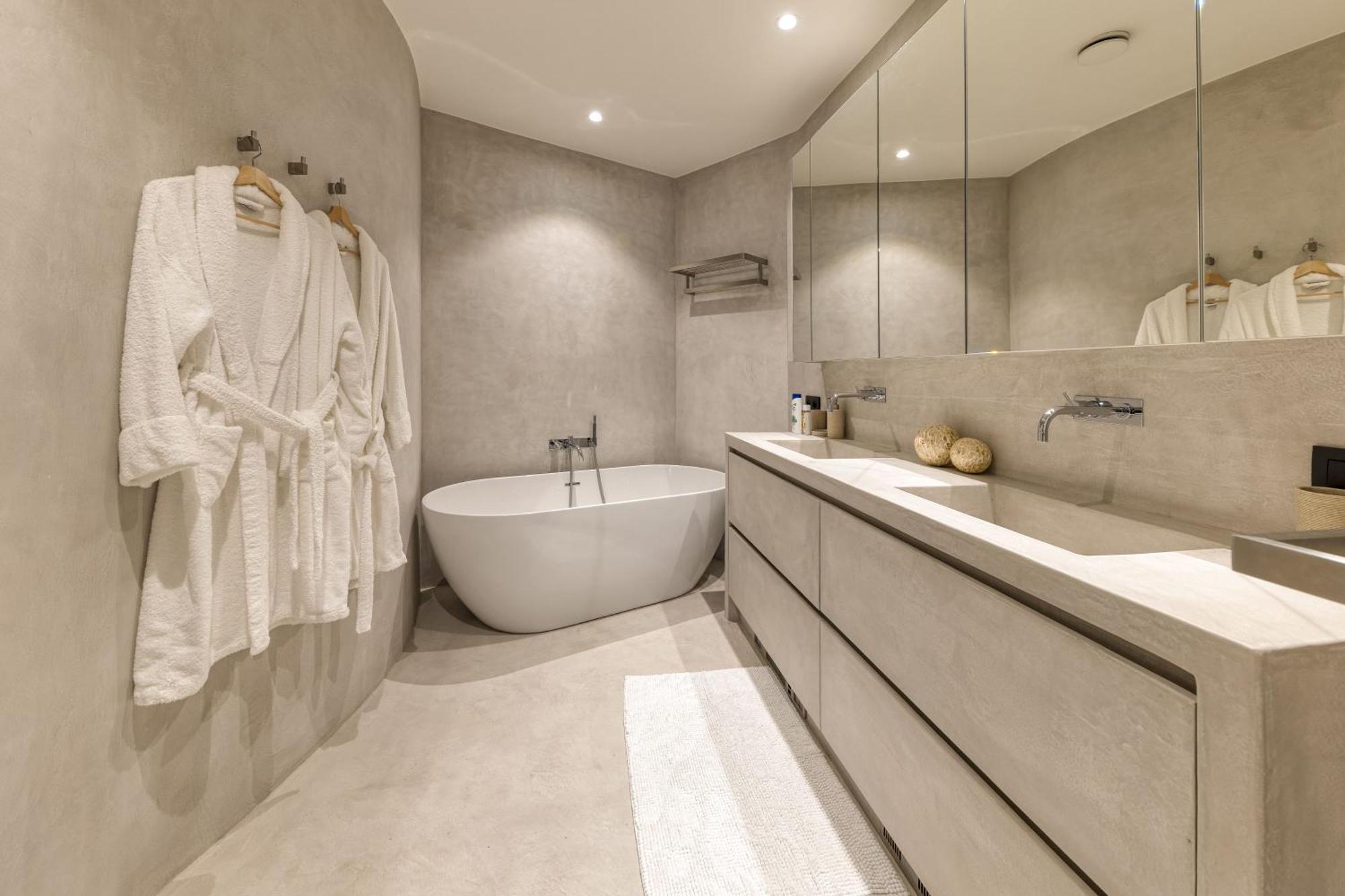 בריסל Triplex Penthouse In The City Center מראה חיצוני תמונה
